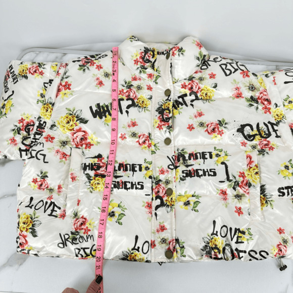 Guess x Brandalised Graphite by Banksy Print  Convertible Puffer Jacket Vest L - Picture 5 of 16